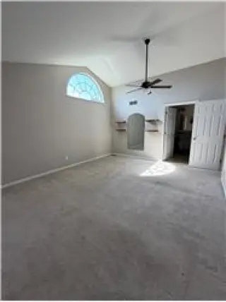 Propiedad en alquiler con 4 habitaciones y 3 baños en Florence