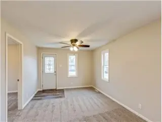 Propiedad de alquiler de 2 habitaciones y 1 baño en Des Moines