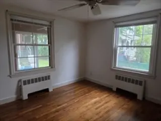 Propiedad en alquiler de 2 dormitorios y 1 baño en Watertown