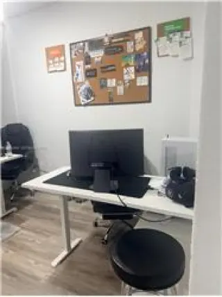 Propiedad de alquiler de 4 habitaciones y 3 baños en Doral