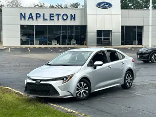 Toyota Corolla Hybrid 2022 LE 4p Sedan