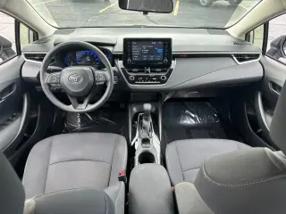 Toyota Corolla Hybrid 2022 LE 4p Sedan