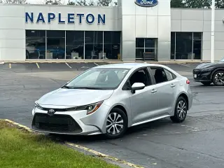 Toyota Corolla Hybrid 2022 LE 4p Sedan
