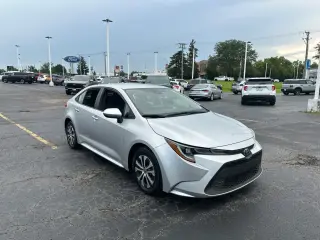 Toyota Corolla Hybrid 2022 LE 4p Sedan