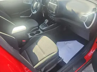 Kia Soul 2024 LX Crossover de 4 puertas