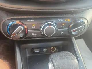 Kia Soul 2024 LX Crossover de 4 puertas