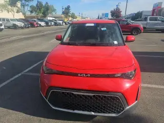 Kia Soul 2024 LX Crossover de 4 puertas