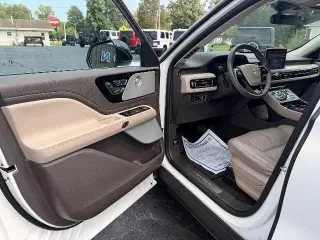 Lincoln Aviator 2022 AWD Gran Turismo 4p SUV