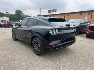 Ford Mustang Mach-E 2024 AWD Premium 4p SUV