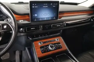 Lincoln Aviator 2023 AWD Reserve 4p SUV
