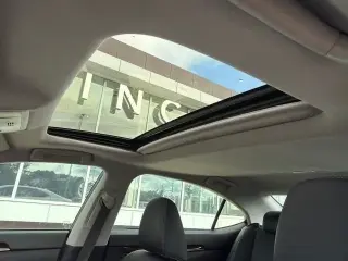 Sedán de 4 puertas Lexus ES 350 2017