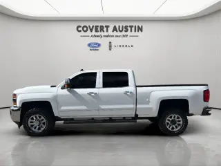 Chevrolet Silverado 2500HD 2019 4x4 LTZ 4 puertas Crew Cab SB