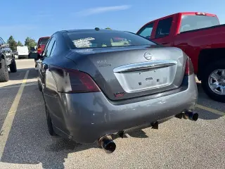 Nissan Maxima 2010 3.5 SV Sedán de 4 puertas