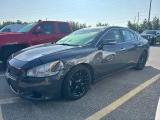 Nissan Maxima 2010 3.5 SV Sedán de 4 puertas