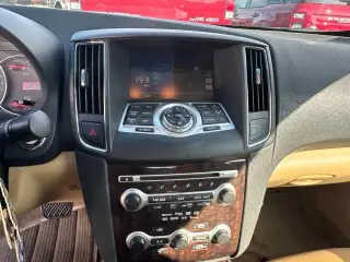 Nissan Maxima 2010 3.5 SV Sedán de 4 puertas