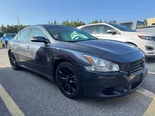 Nissan Maxima 2010 3.5 SV Sedán de 4 puertas