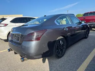 Nissan Maxima 2010 3.5 SV Sedán de 4 puertas