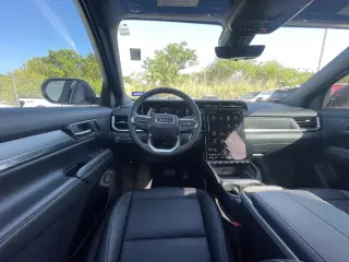 GMC Terrain 2025 4x4 Elevation SUV de 4 puertas