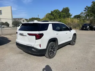 GMC Terrain 2025 4x4 Elevation SUV de 4 puertas