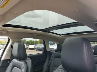 Lincoln Corsair 2024 AWD Premiere 4p SUV