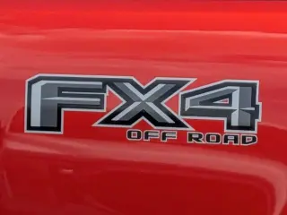 Ford Ranger 2022 4x4 Lariat 4dr SuperCrew caja corta de 5.1 pies