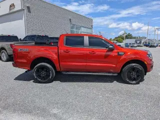 Ford Ranger 2022 4x4 Lariat 4dr SuperCrew caja corta de 5.1 pies