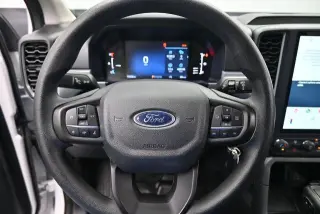 Ford Ranger 2024 4x2 XL Cabina Doble (SuperCrew) de 4 puertas y caja de 1.5 m (5.0 ft)