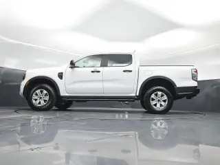 Ford Ranger 2024 4x2 XL Cabina Doble (SuperCrew) de 4 puertas y caja de 1.5 m (5.0 ft)
