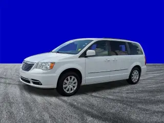 Chrysler Town and Country 2016 Touring Miniván de 4 puertas