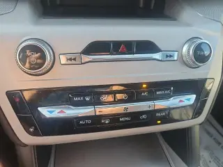 Ford Explorer 2023 AWD XLT 4p SUV