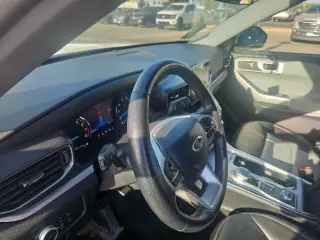 Ford Explorer 2023 AWD XLT 4p SUV