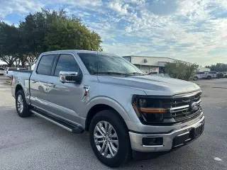 Ford F-150 2024 4x2 XLT 4p SuperCrew 5.5 ft. SB