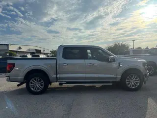 Ford F-150 2024 4x2 XLT 4p SuperCrew 5.5 ft. SB