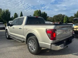 Ford F-150 2024 4x2 XLT 4p SuperCrew 5.5 ft. SB
