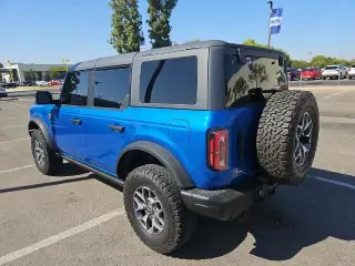 Ford Bronco 2023 4x4 Big Bend Advanced 4p SUV