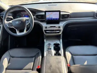 Ford Explorer 2024 AWD XLT 4p SUV