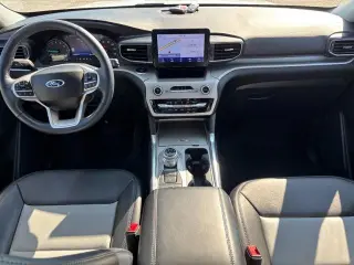 Ford Explorer 2023 AWD XLT 4dr SUV