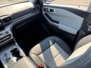 Ford Explorer 2023 AWD XLT 4dr SUV