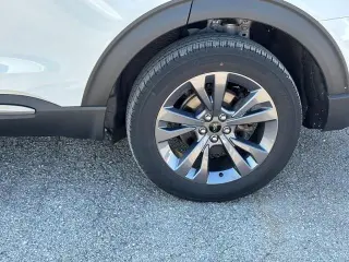 Ford Explorer 2024 AWD XLT 4p SUV
