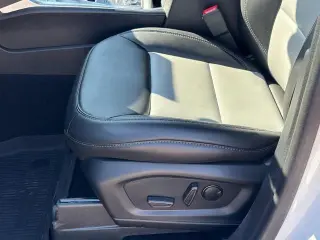 Ford Explorer 2024 AWD XLT 4p SUV