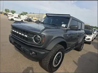 Ford Bronco 2024 4x4 Black Diamond 4p SUV