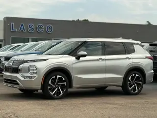 Mitsubishi Outlander 2022 AWD SEL Edición Especial 4p SUV