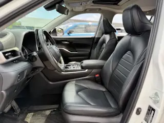 Toyota Highlander 2022 AWD XLE 4p SUV