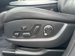 Genesis GV70 2024 AWD 2.5T Standard 4p SUV