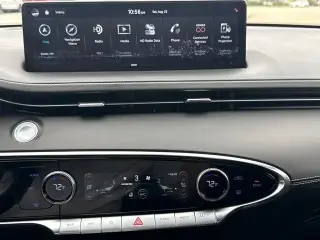 Genesis GV70 2024 AWD 2.5T Standard 4p SUV