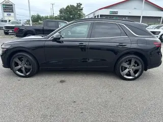 Genesis GV70 2024 AWD 2.5T Standard 4p SUV