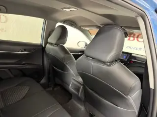 Toyota Camry 2024 SE 4p Sedan