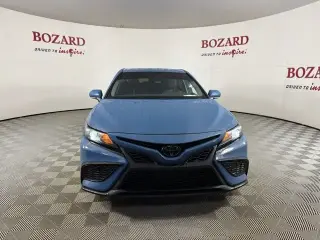 Toyota Camry 2024 SE 4p Sedan