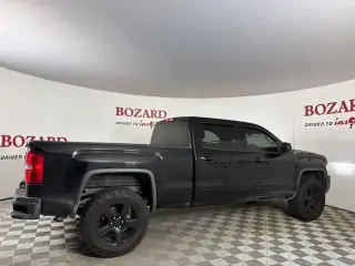 GMC Sierra 1500 2017 4x4 SLE 4p Crew Cab 5.8 ft. SB