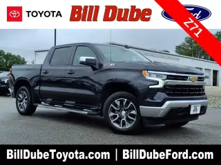Chevrolet Silverado 1500 2022 4x4 LT 4dr Crew Cab 5.8 ft. SB con 1LT